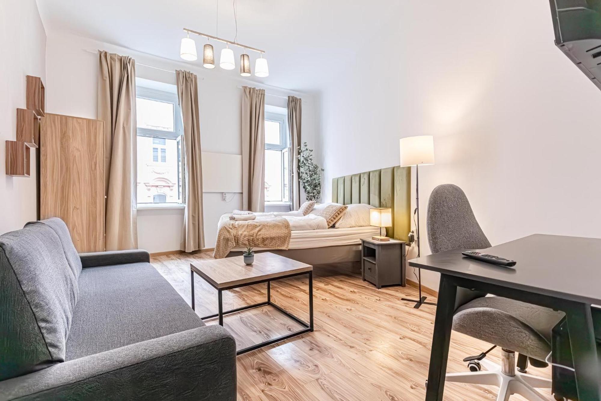 Lovely 1br In Prime Location Of Appartamento Vienna