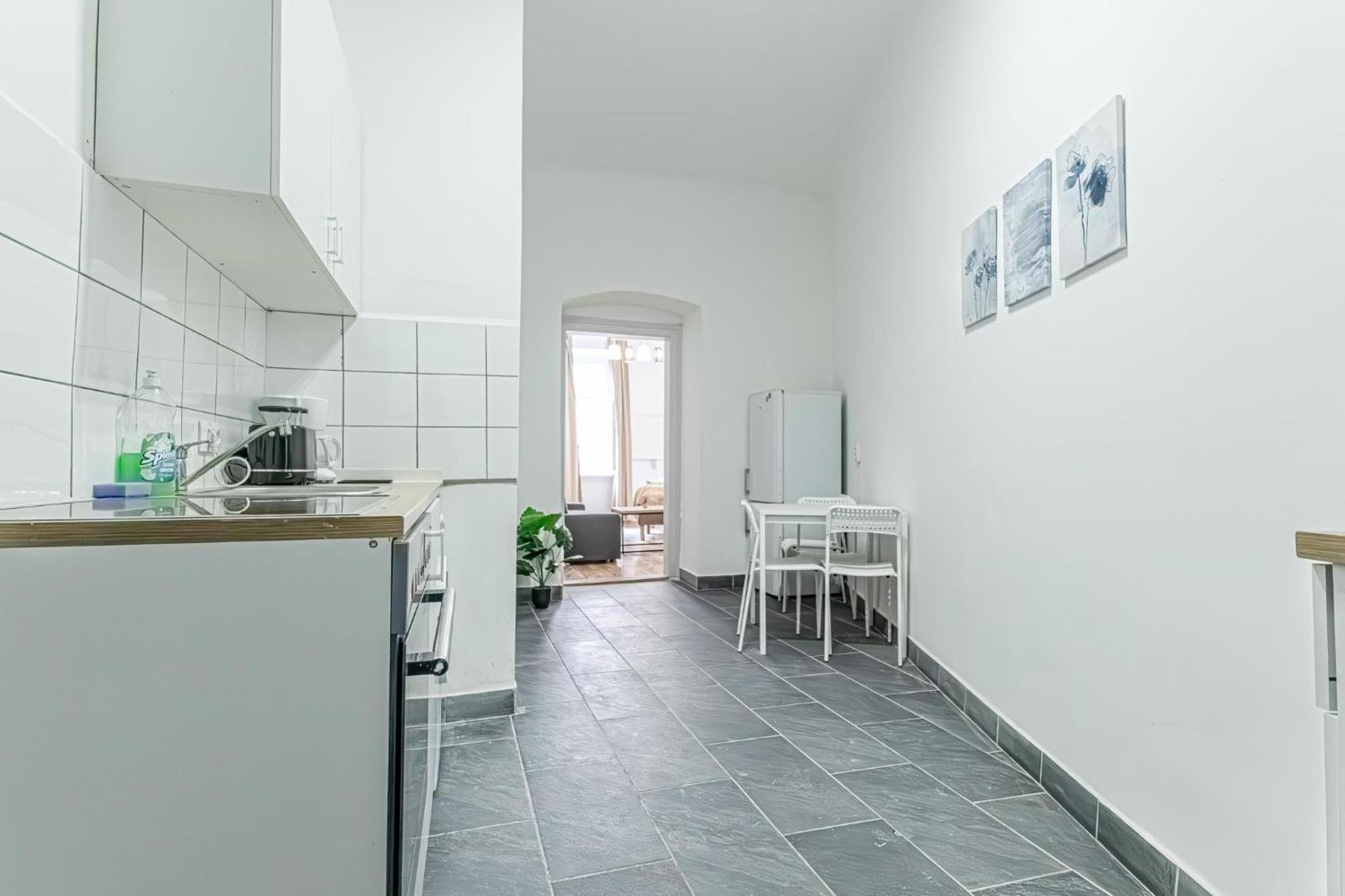 Lovely 1br In Prime Location Of Appartamento *