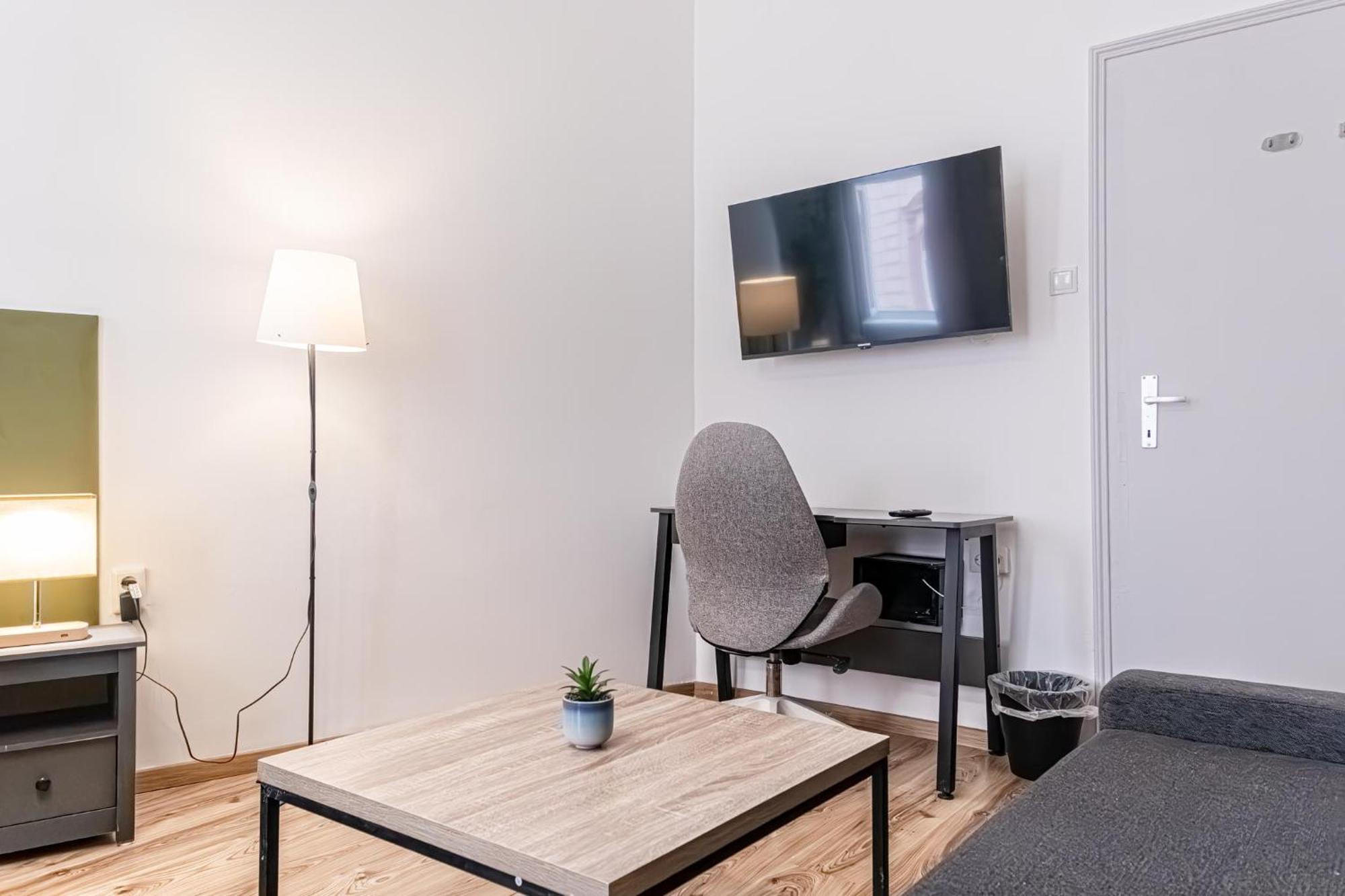 Lovely 1br In Prime Location Of Vienna